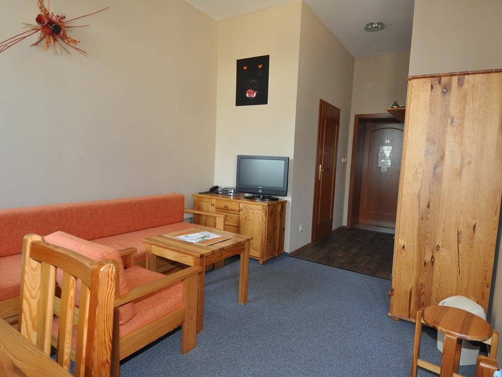 Hotel U Radnice Louny Exterior foto