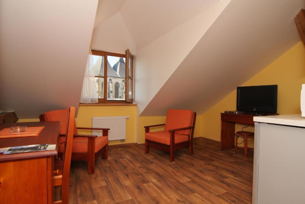 Hotel U Radnice Louny Quarto foto