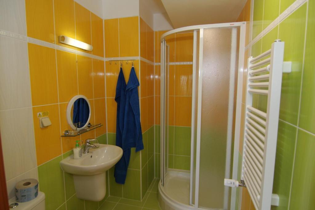 Hotel U Radnice Louny Quarto foto
